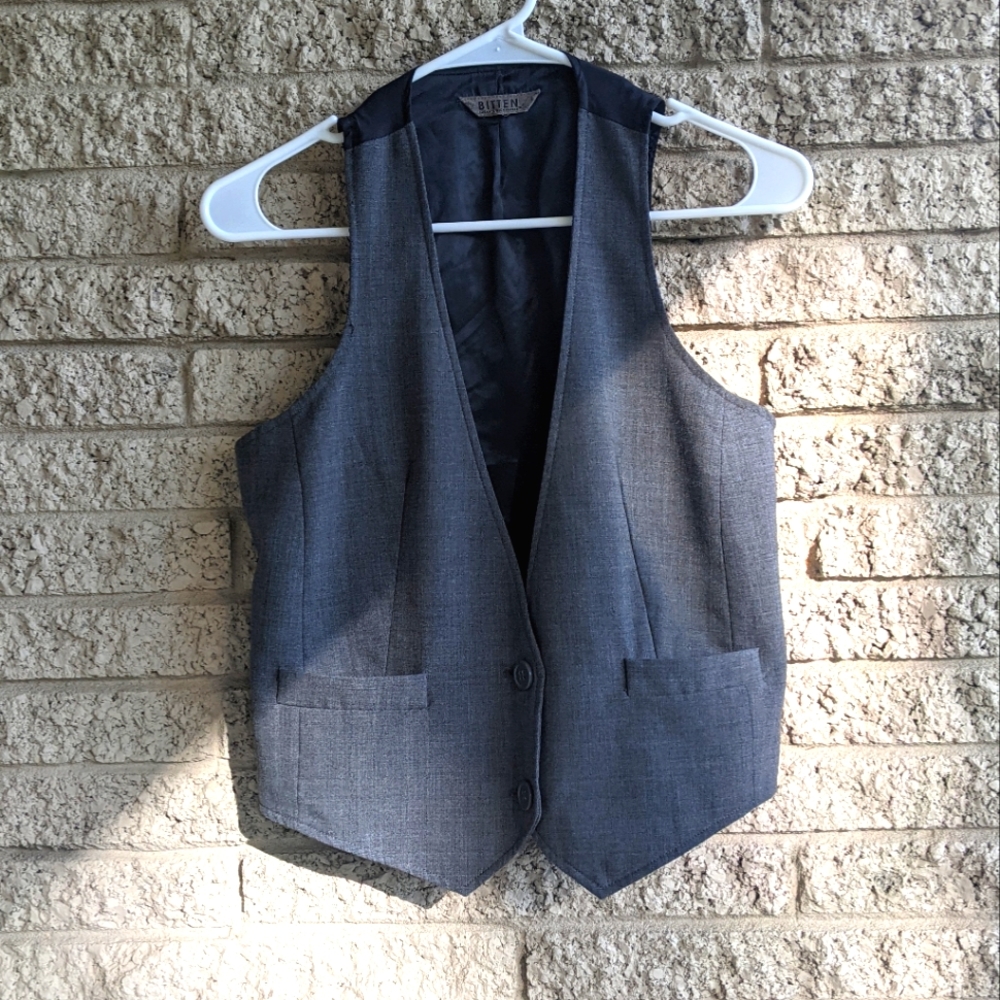 Women's Gray Vest